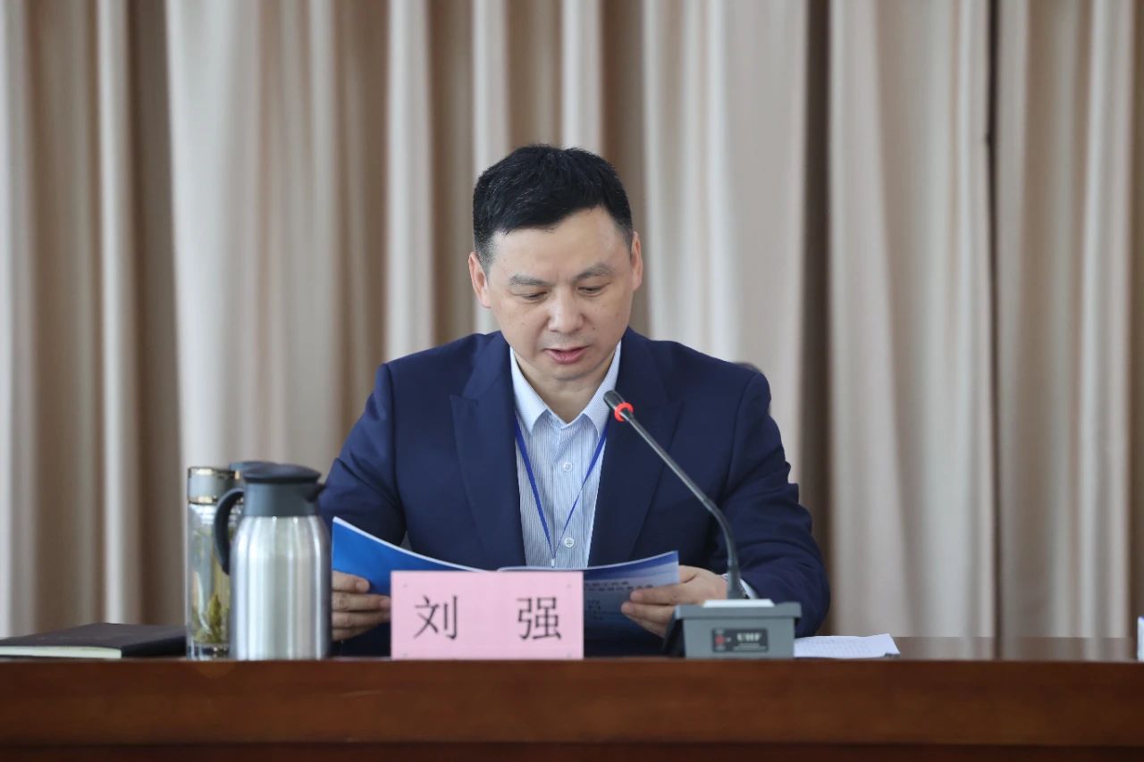 九江二橋三屆八次職工代表暨工會(huì)三屆五次會(huì)員代表大會(huì)圓滿(mǎn)閉幕！